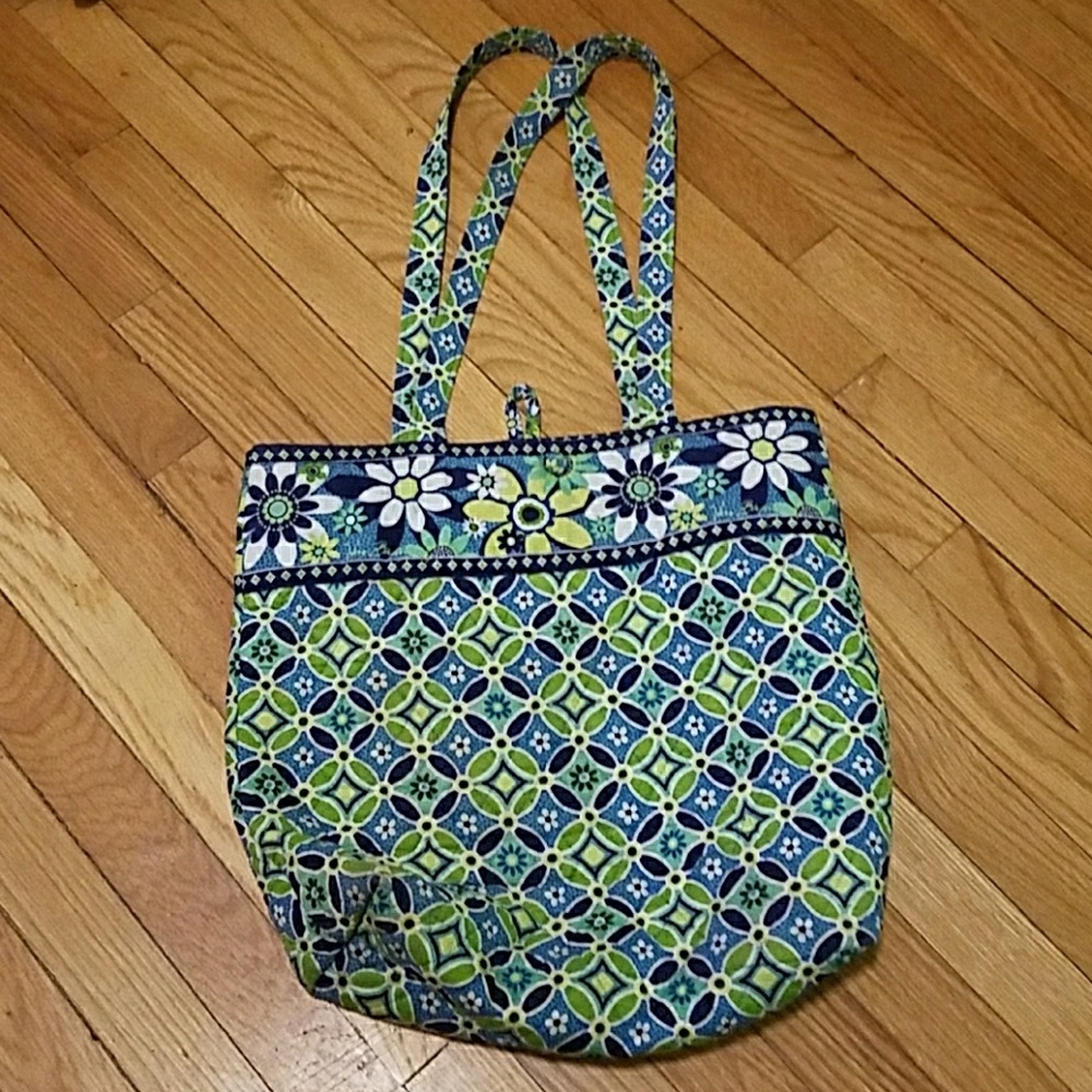 Vera Bradley tote